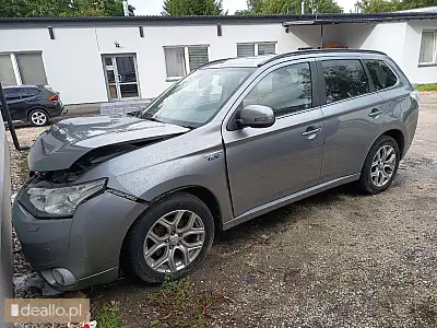 [eLicytacje] I licytacja - Mitsubishi Outlander PHEV MR`14 - DEALLO.PL