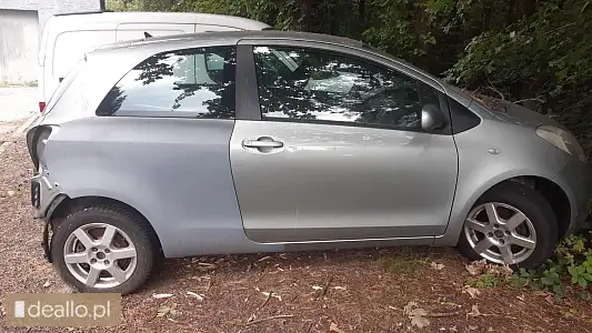 Toyota yaris 1.3, 2006 rok -  - [elicytacje] - DEALLO.PL